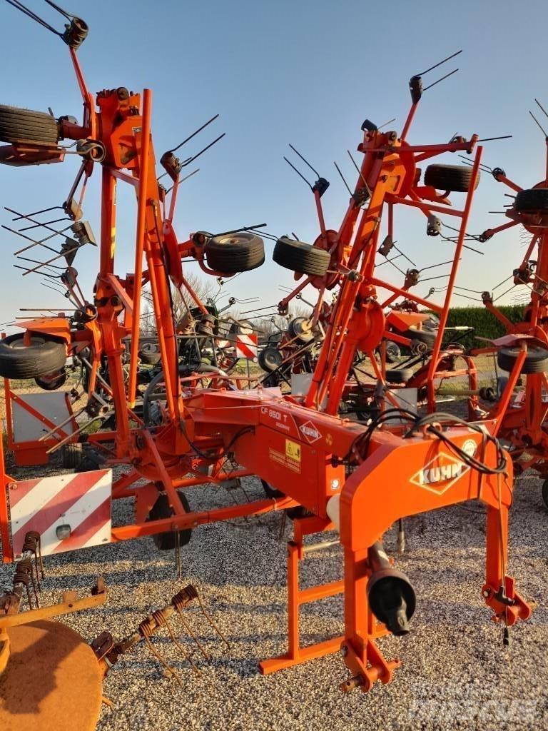 Kuhn GF 8501 T Граблі і сінозворушувачі