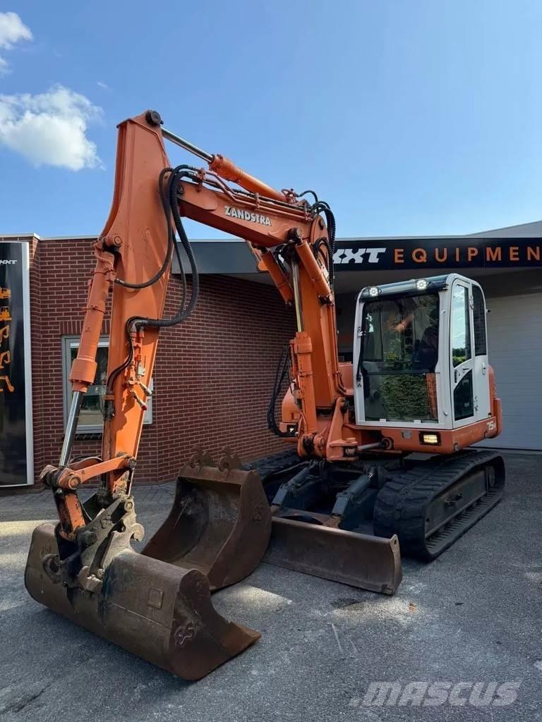 Doosan S75-V Гусеничні екскаватори