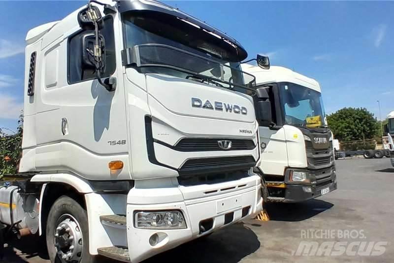 Daewoo EATON KL3TX Вантажівки / спеціальні