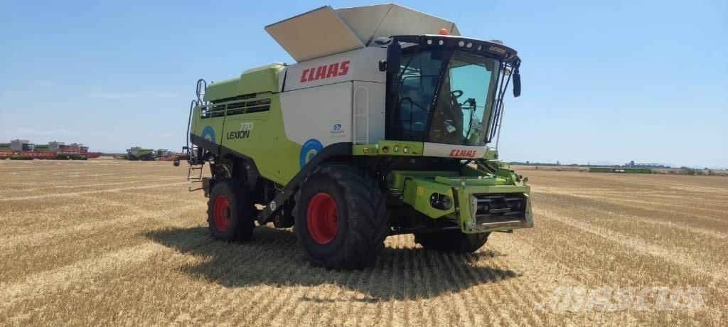 CLAAS Lexion 770 Зернозбиральні комбайни