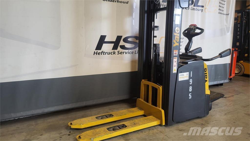 Yale MS14X-IL Самохідні електроштабелери