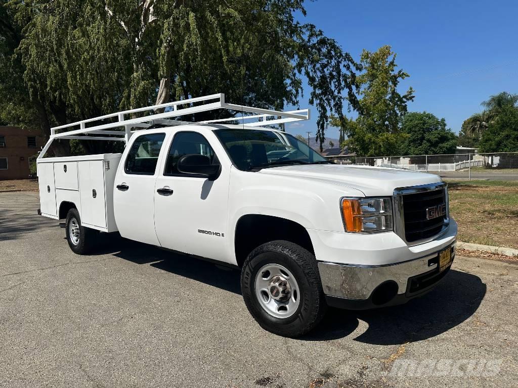 GMC Sierra 2500 HD Пікапи / Бічне розвантаження