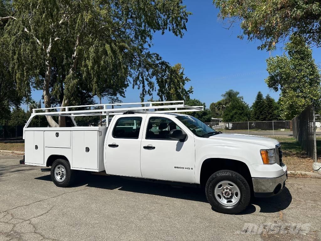 GMC Sierra 2500 HD Пікапи / Бічне розвантаження