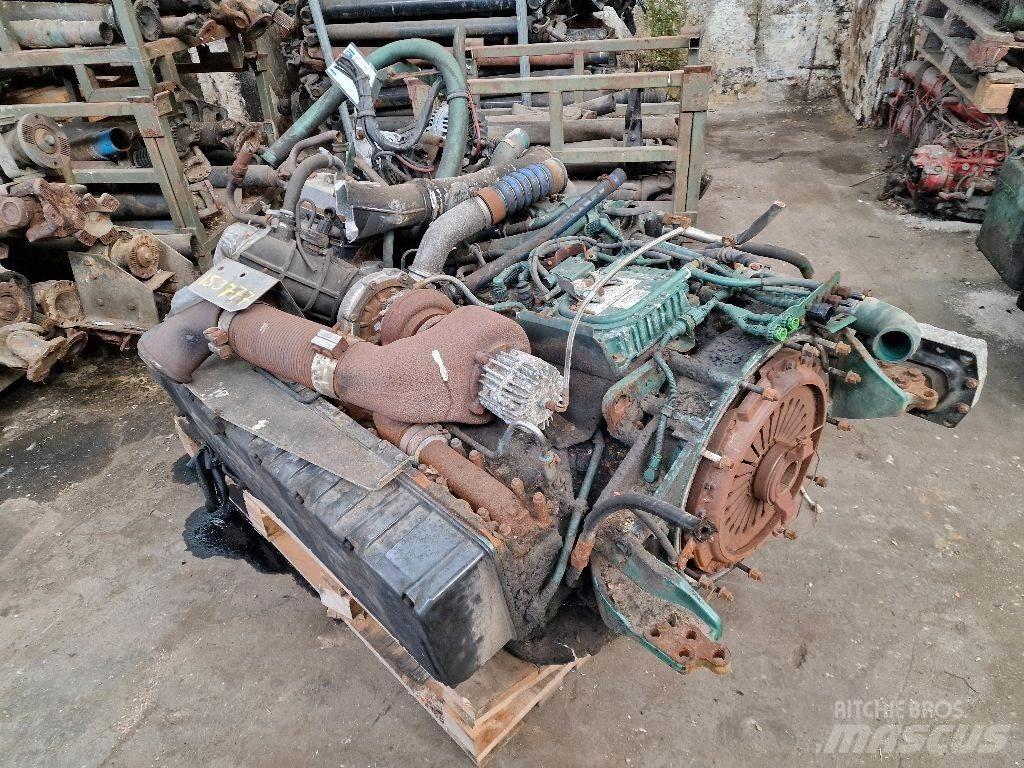 Volvo DH12D340 Двигуни