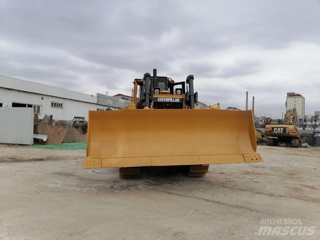 CAT D 8 R Гусеничні бульдозери