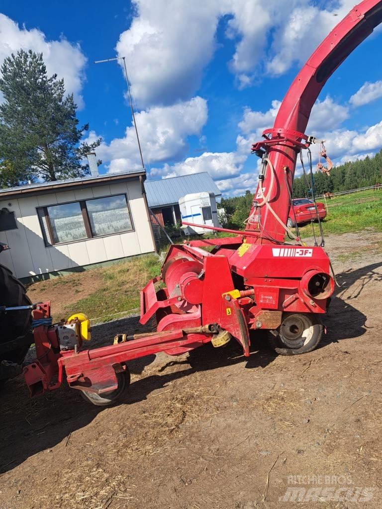 JF 850 Фуражні комбайни
