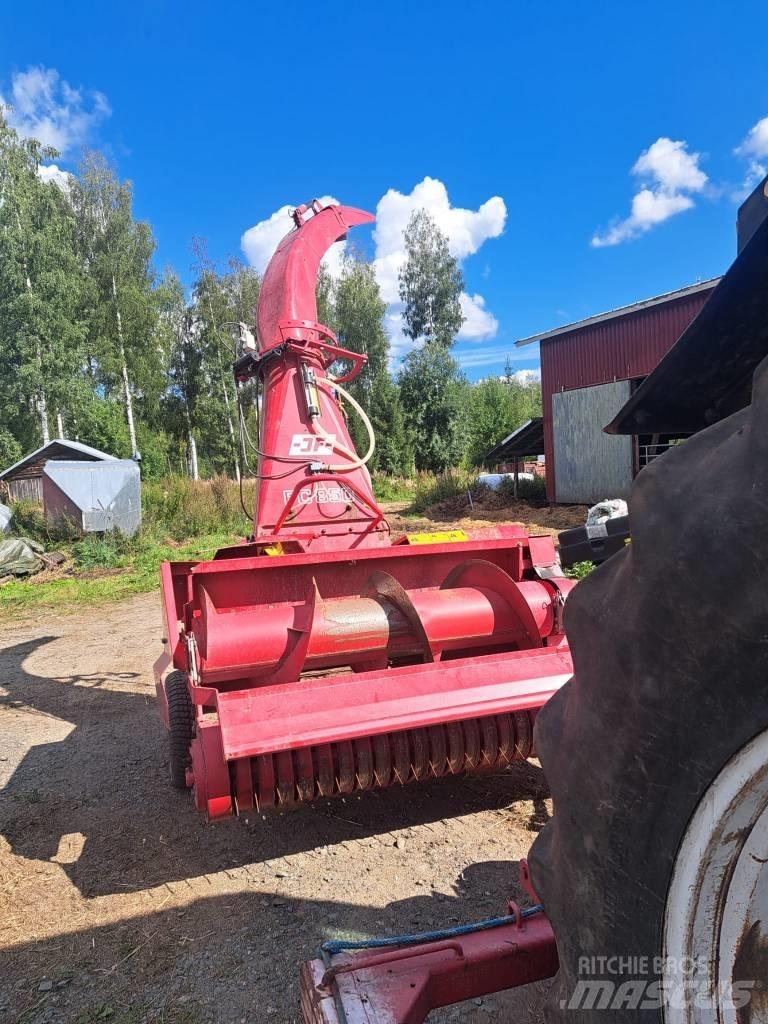 JF 850 Фуражні комбайни