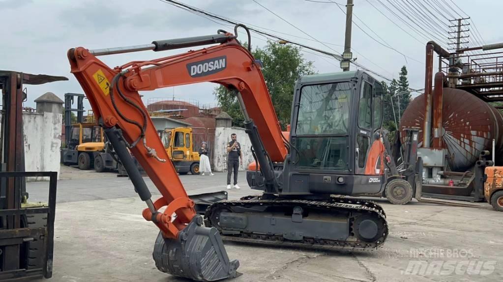 Doosan DX 55 Міні-екскаватори < 7т