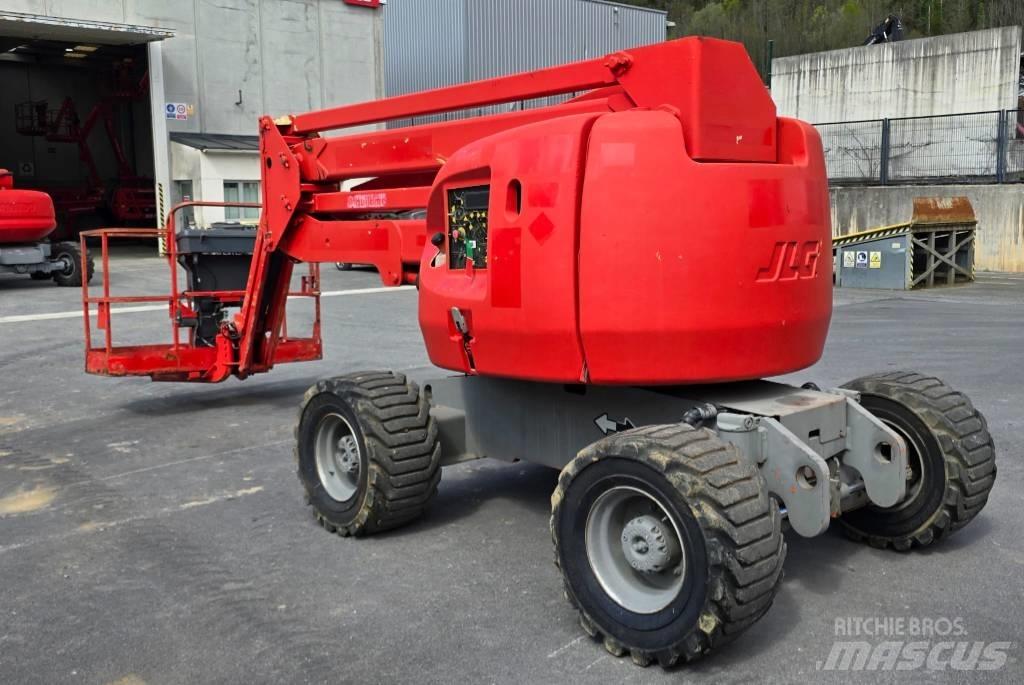 JLG 450 AJ II Колінчаті підйомники