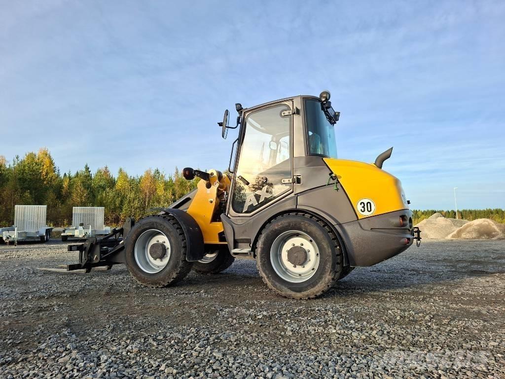 Mecalac AX850-HL Фронтальні навантажувачі