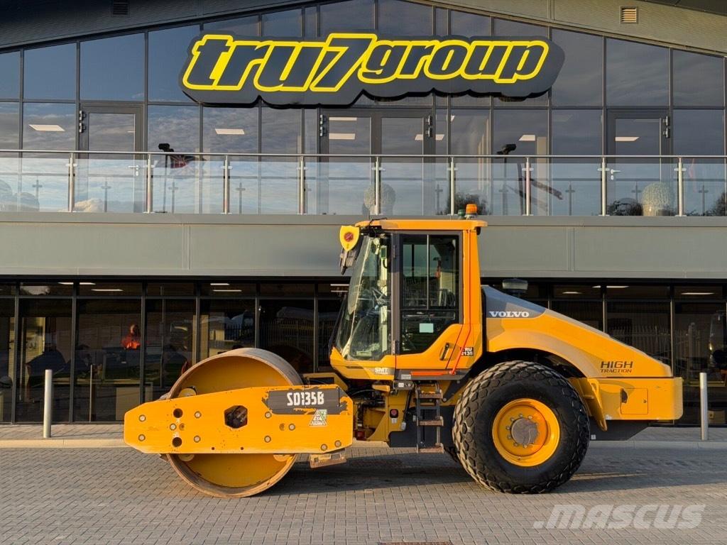Volvo SD 135 B Грунтові котки