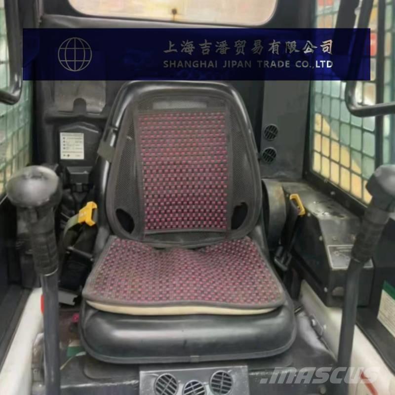 Bobcat S 130 Міні-навантажувачі