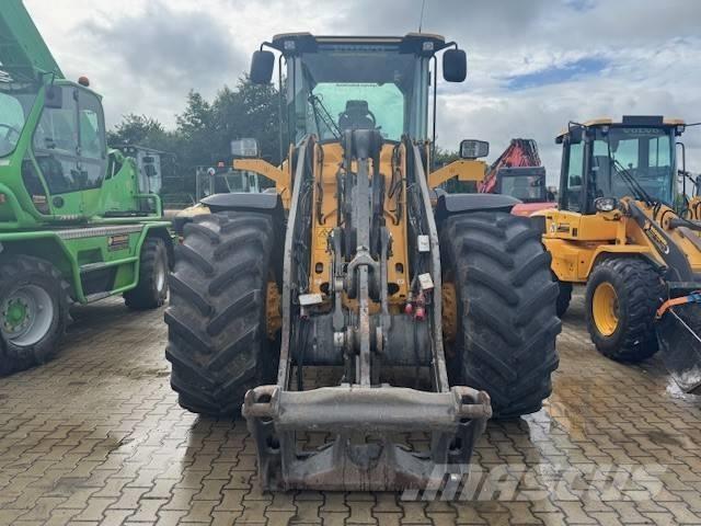 Volvo L 70 H Фронтальні навантажувачі
