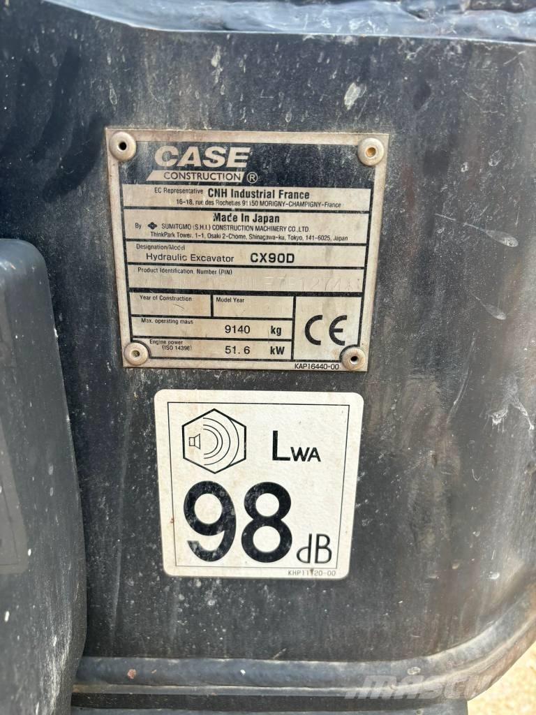 CASE CX 90 D Середні екскаватори 7т. - 12т.