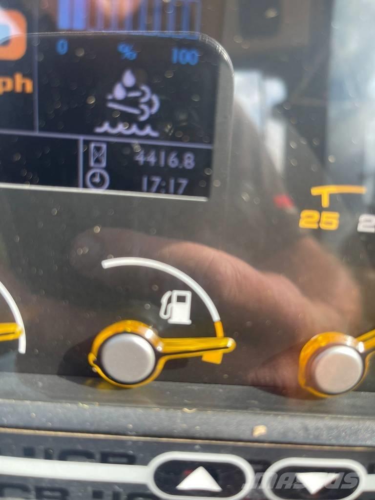 JCB 526-56 Agri Plus Телескопічний навантажувач