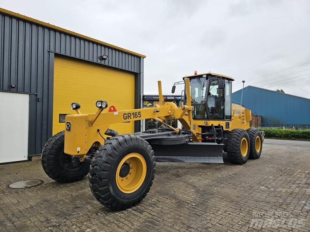 XCMG GR165 Грейдери