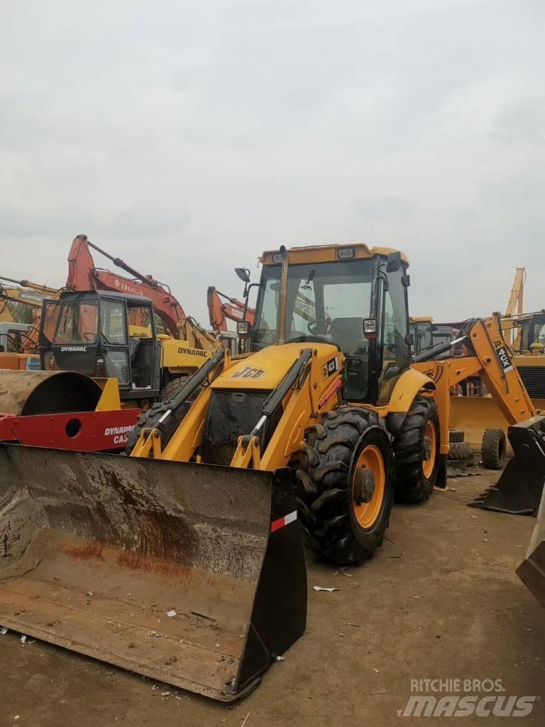 JCB 4 CX Екскаватори-навантажувачі