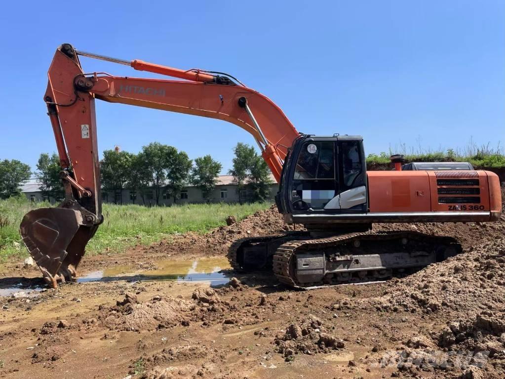 Hitachi ZX 360 Гусеничні екскаватори