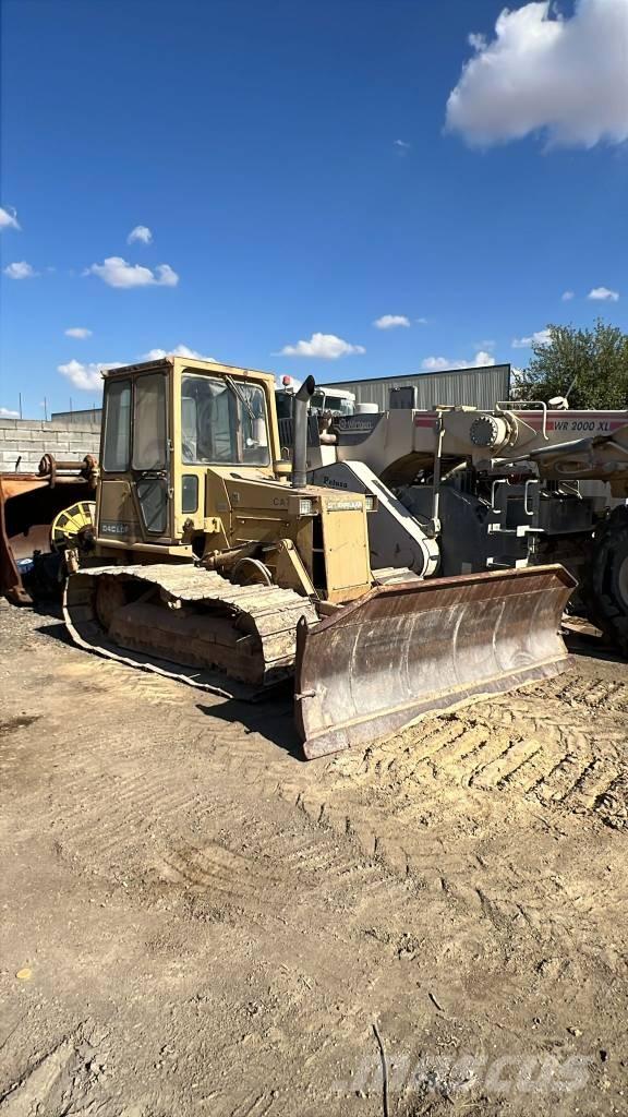 CAT D 4 C Гусеничні бульдозери