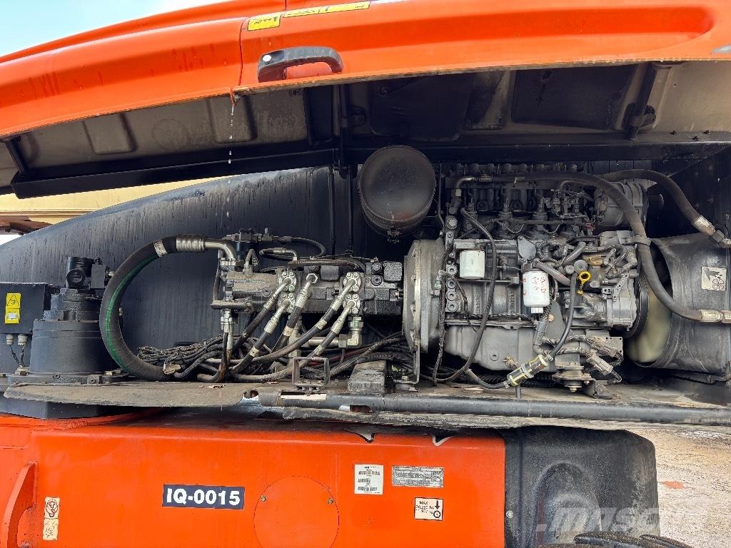 JLG 1350 SJP Телескопічні підйомники