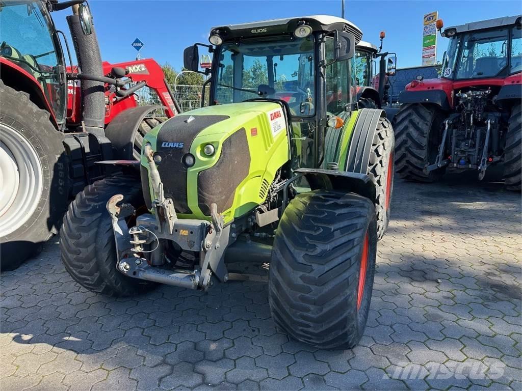 CLAAS Elios 220 Трактори