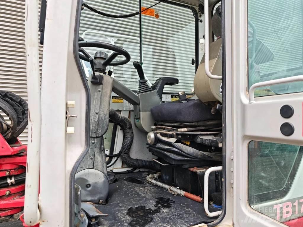 Takeuchi TB175W Середні екскаватори 7т. - 12т.