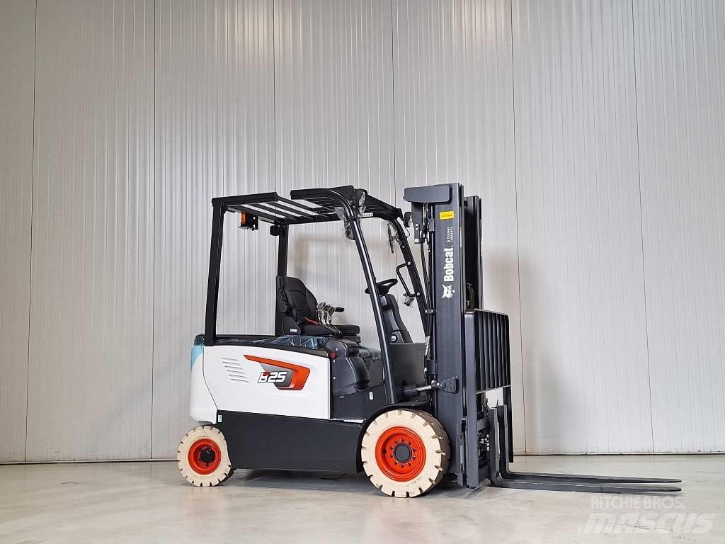 Bobcat B25X-7 PLUS Електронавантажувачі