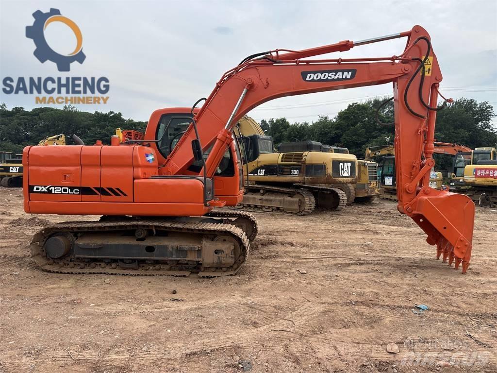 Doosan DX 120 Середні екскаватори 7т. - 12т.