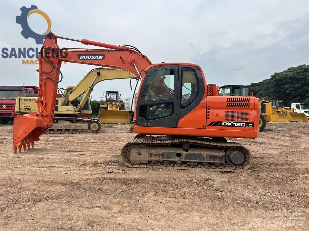 Doosan DX 120 Середні екскаватори 7т. - 12т.