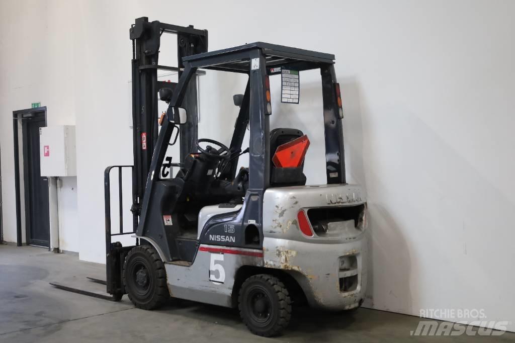 Nissan FLO1A15 Дизельні навантажувачі