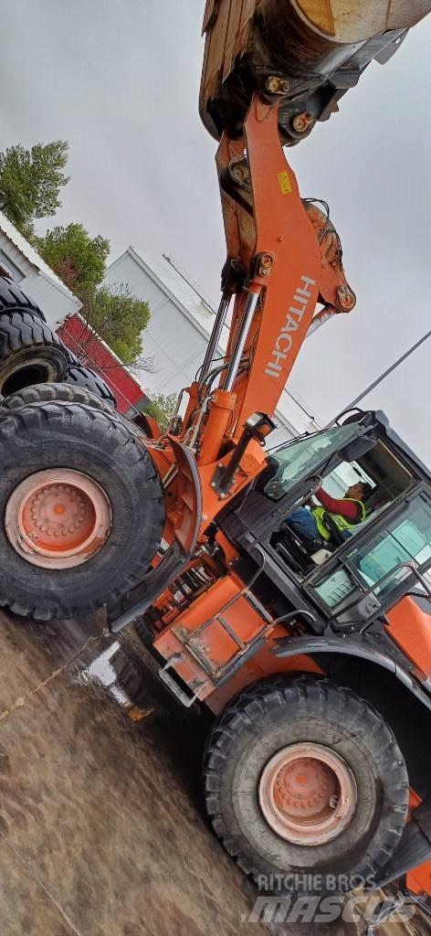 Hitachi ZW 310-6 Фронтальні навантажувачі