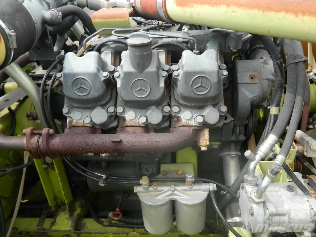 CLAAS Lexion 460 Зернозбиральні комбайни