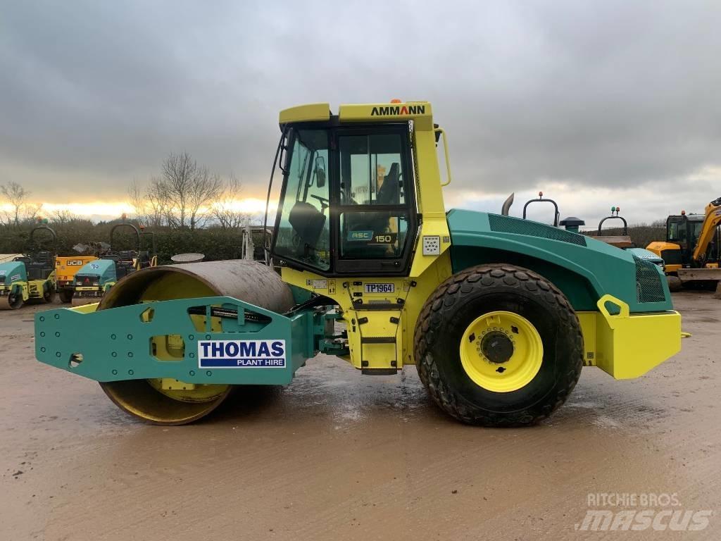 Ammann ASC 150 HX Грунтові котки