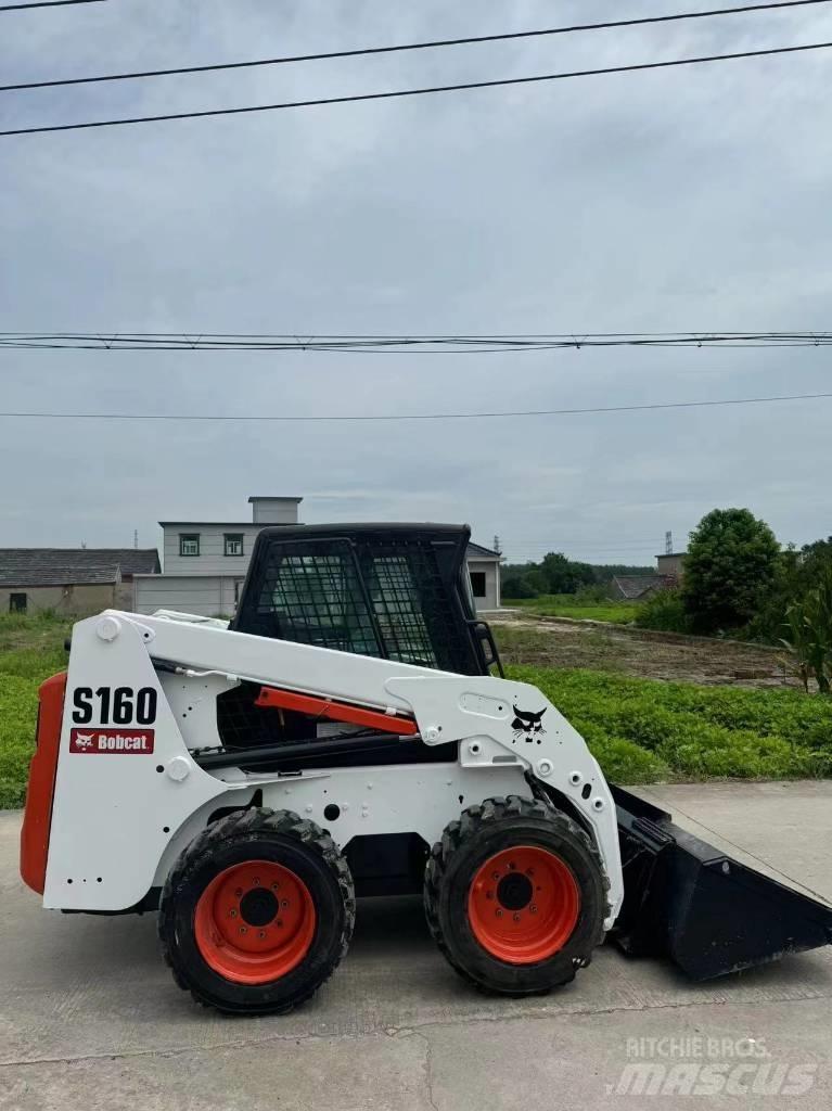 Bobcat S160 Міні-навантажувачі