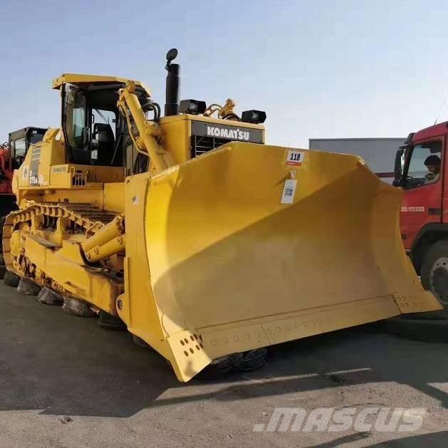 Komatsu d375a Гусеничні бульдозери