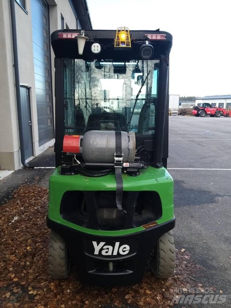 Yale GLP25VX Газові навантажувачі