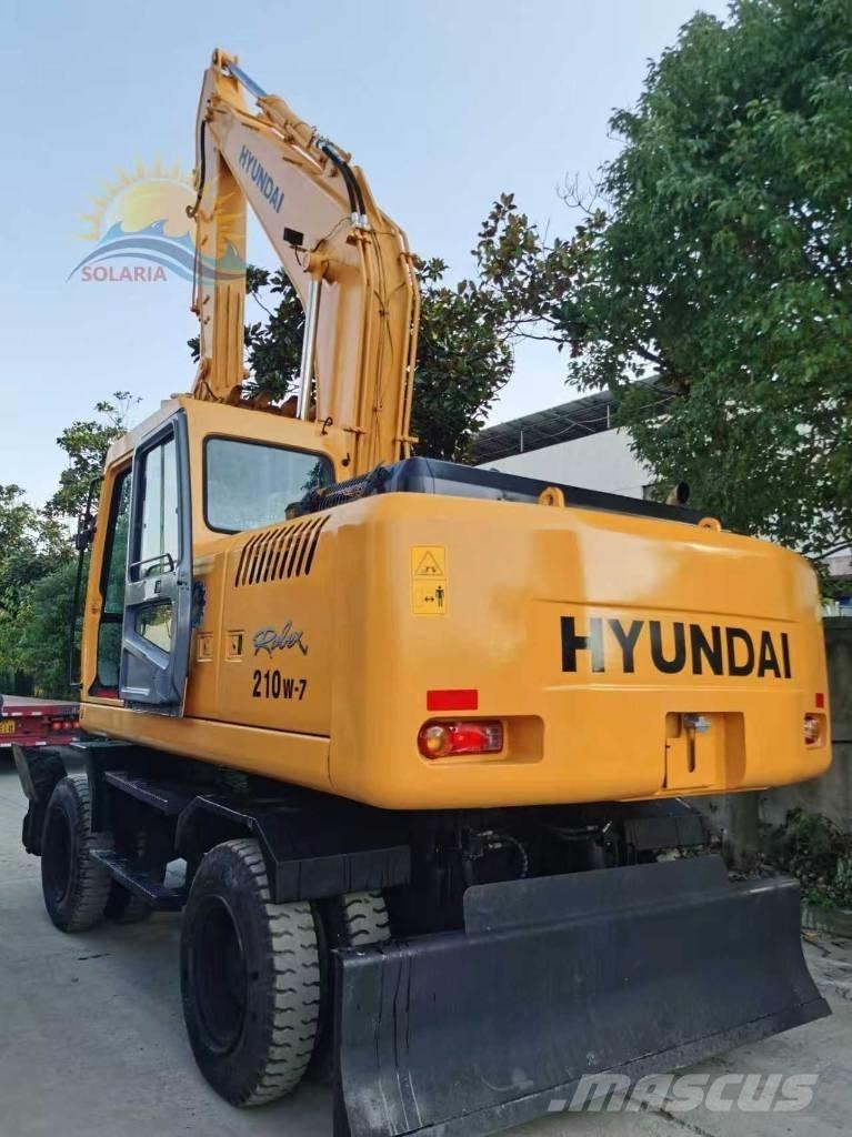 Hyundai R210w-7 Колісні екскаватори