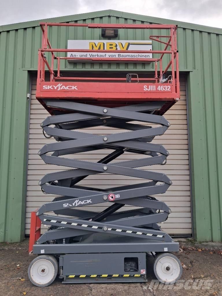 SkyJack SJ III 4632 Підйомники-ножиці