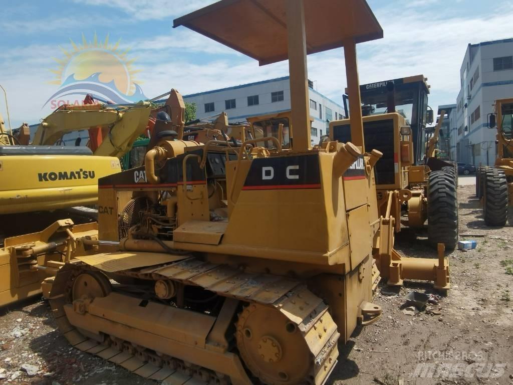 CAT D 3 C Гусеничні бульдозери
