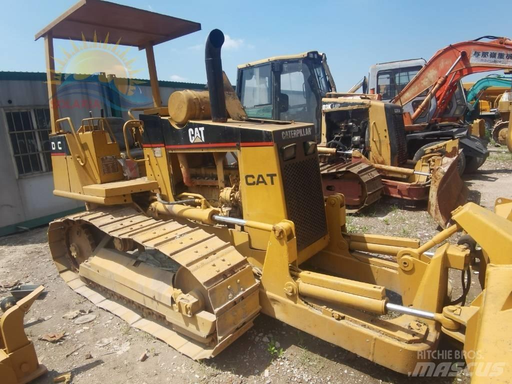 CAT D 3 C Гусеничні бульдозери
