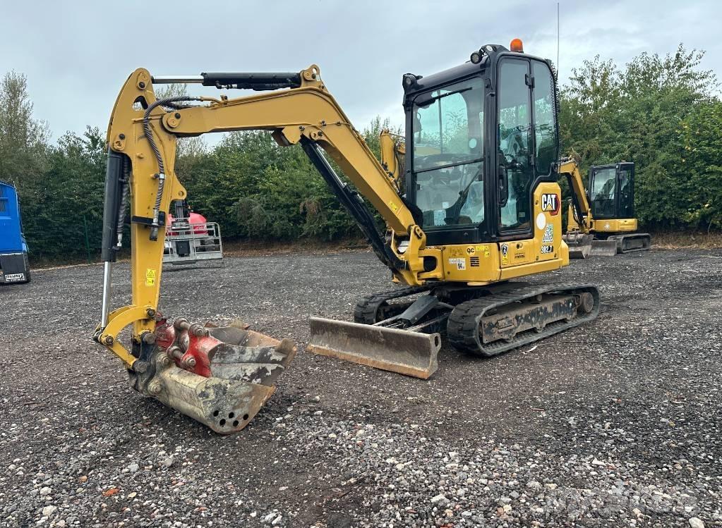 CAT 302.7 CR Міні-екскаватори < 7т