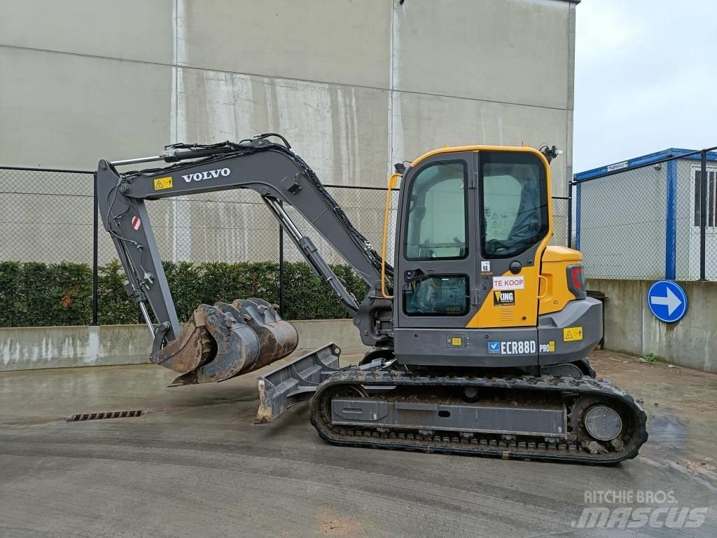 Volvo ECR 88 D Колісні екскаватори