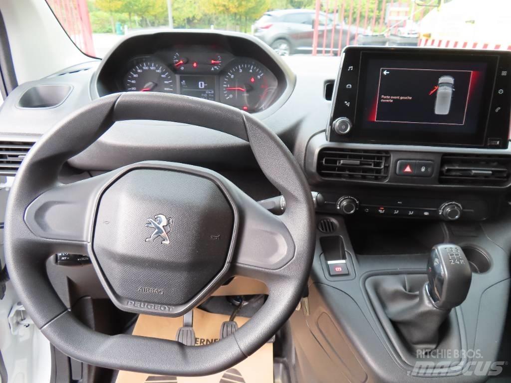 Peugeot Partner Панельні фургони