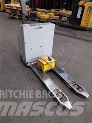 UniCarriers PLL 200 Штабелери