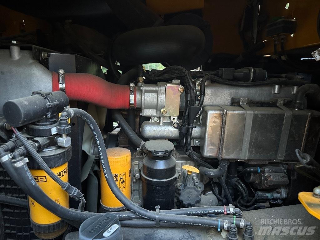 JCB 9TFT Міні самоскиди