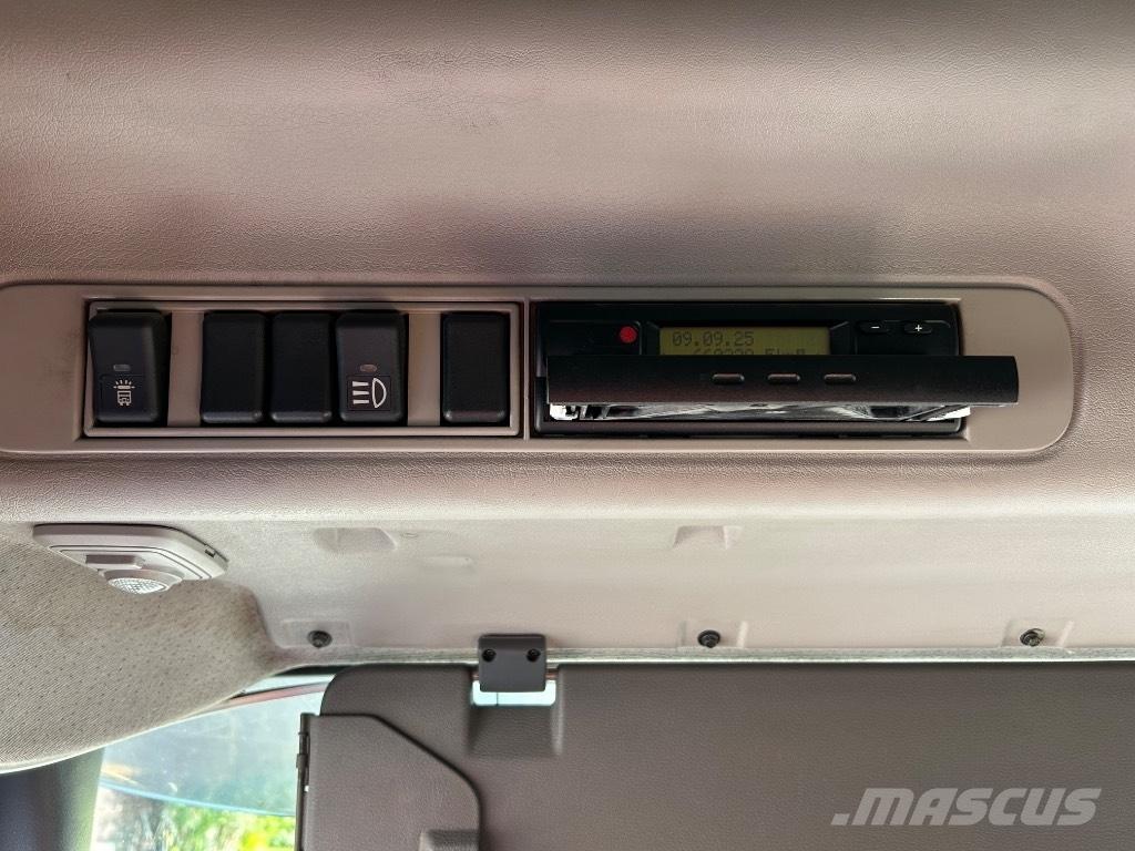 Volvo FM 12 460 Вантажівки з гаковим підйомом