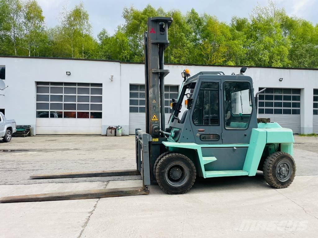 Mitsubishi FD 70 Дизельні навантажувачі