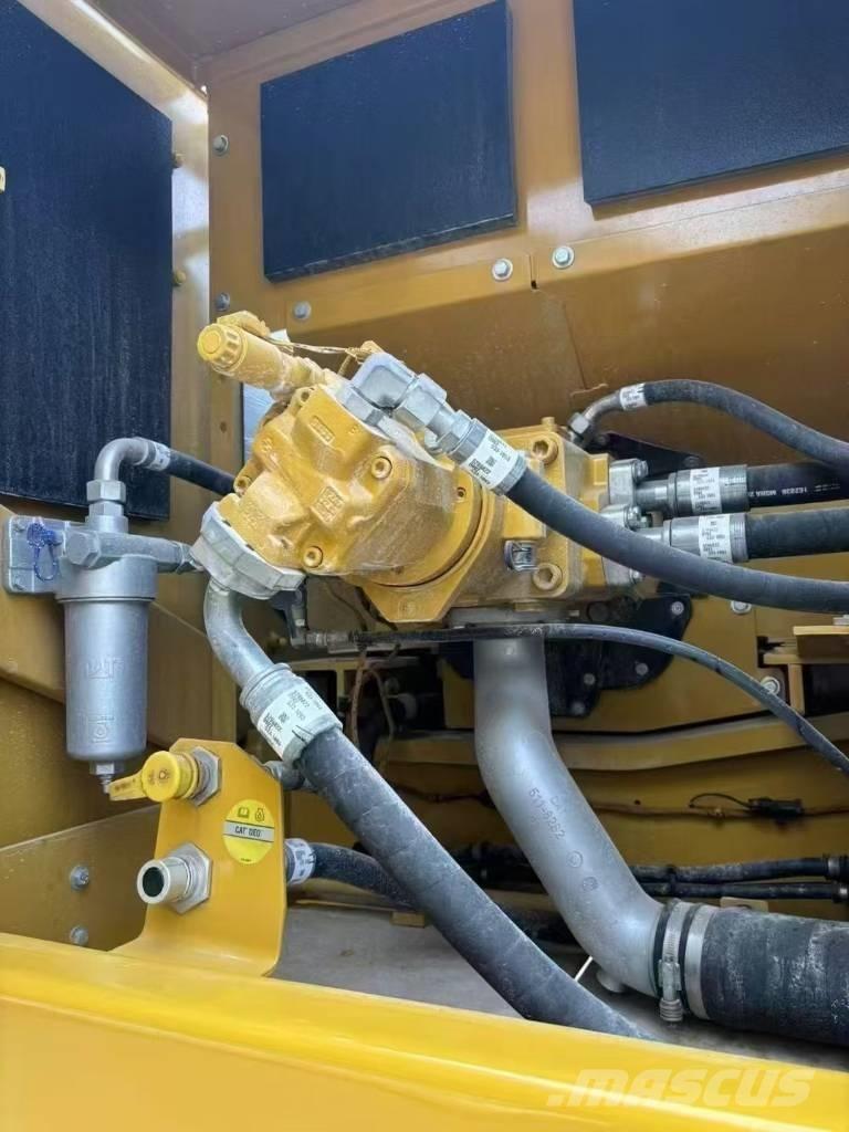 CAT 336 GC Гусеничні екскаватори