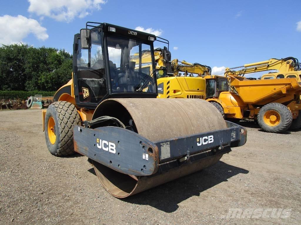 JCB VM 132   VM 137 Ущільнювачі грунту