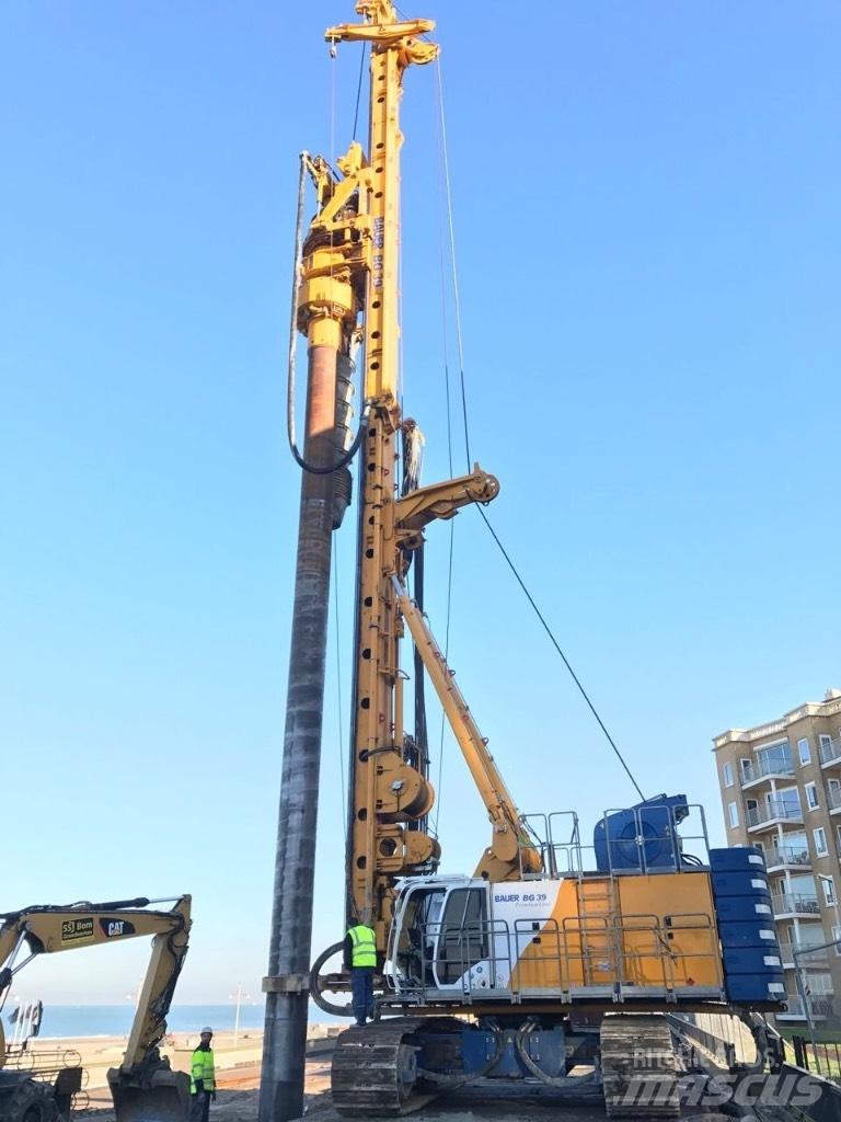 Bauer BG 39 V Стаціонарні бурові установки